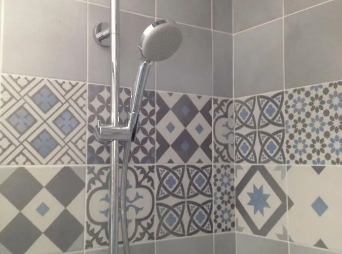 Un Petit Nid A Honfleur